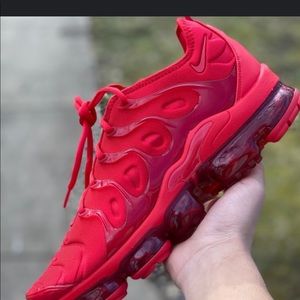 Nike air vapormaxplus as is for 100 firm no return